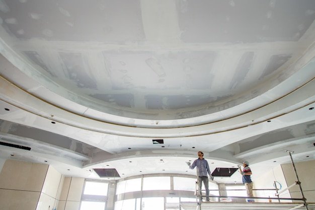 interior ceiling gypsum contractor Dubai